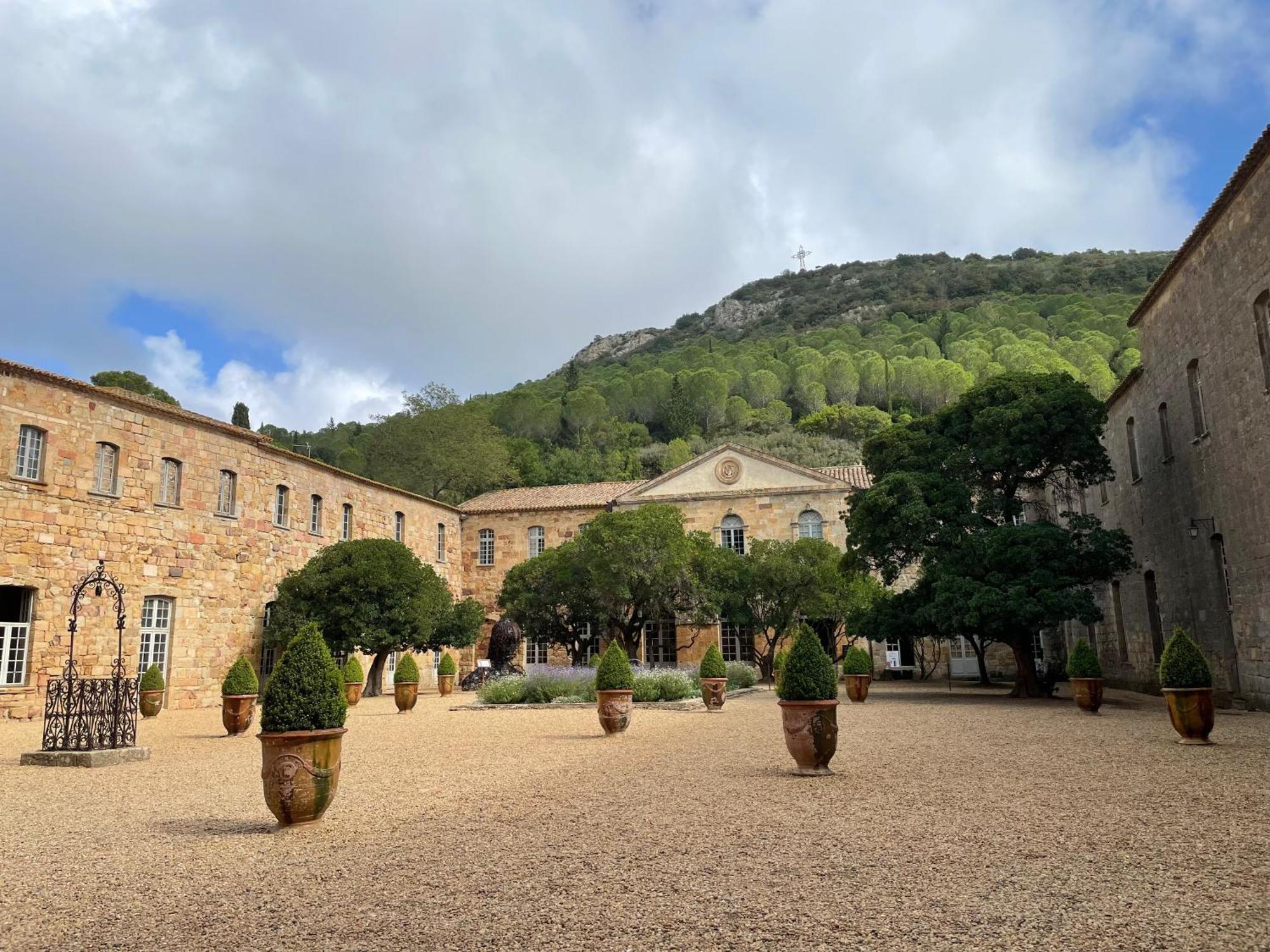 Maison La Vie Est Belle Luc-sur-Orbieu Buitenkant foto